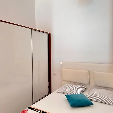 Апартаменты The Hill Sea View *