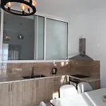 H-Old * Sarandë